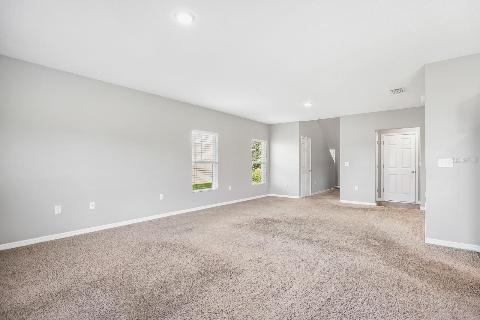 Image 13 of 34 For 14649 Brumby Ridge Avenue