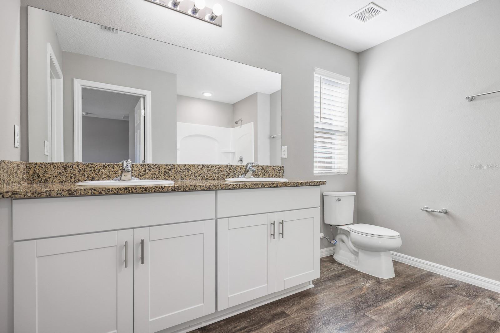 Image 19 of 34 For 14649 Brumby Ridge Avenue