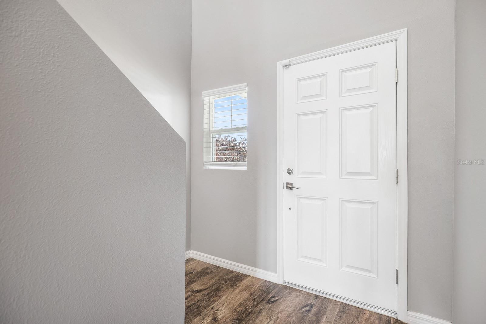 Image 5 of 34 For 14649 Brumby Ridge Avenue