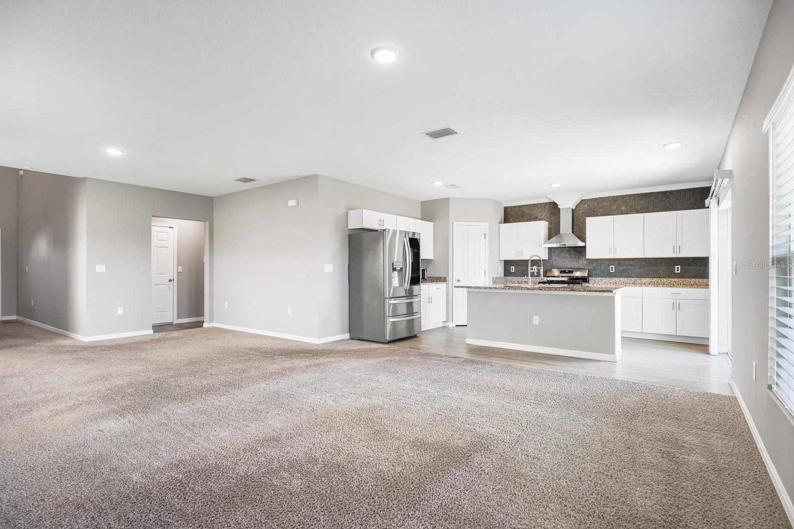 Image 7 of 34 For 14649 Brumby Ridge Avenue