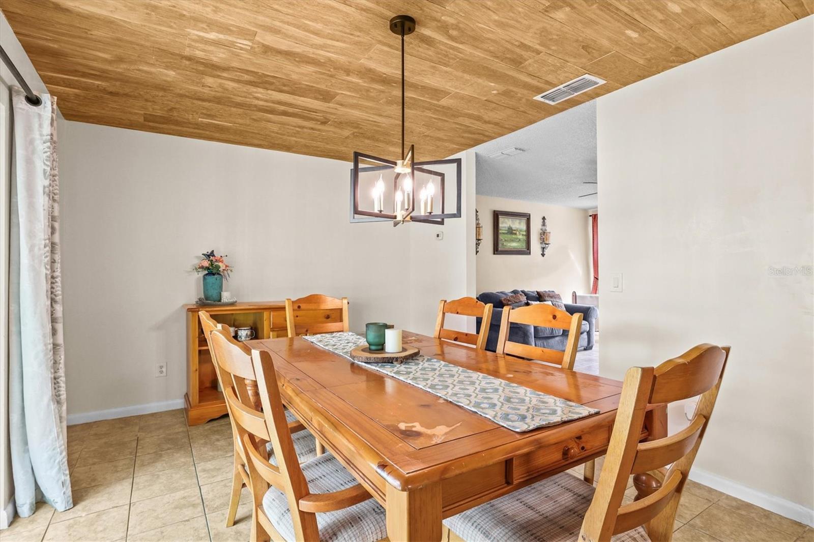 Image 12 of 46 For 1707 Hughes Drive