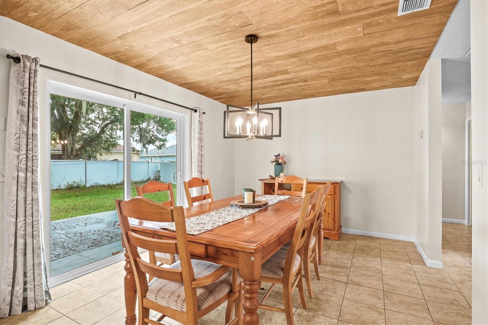 Image 14 of 46 For 1707 Hughes Drive