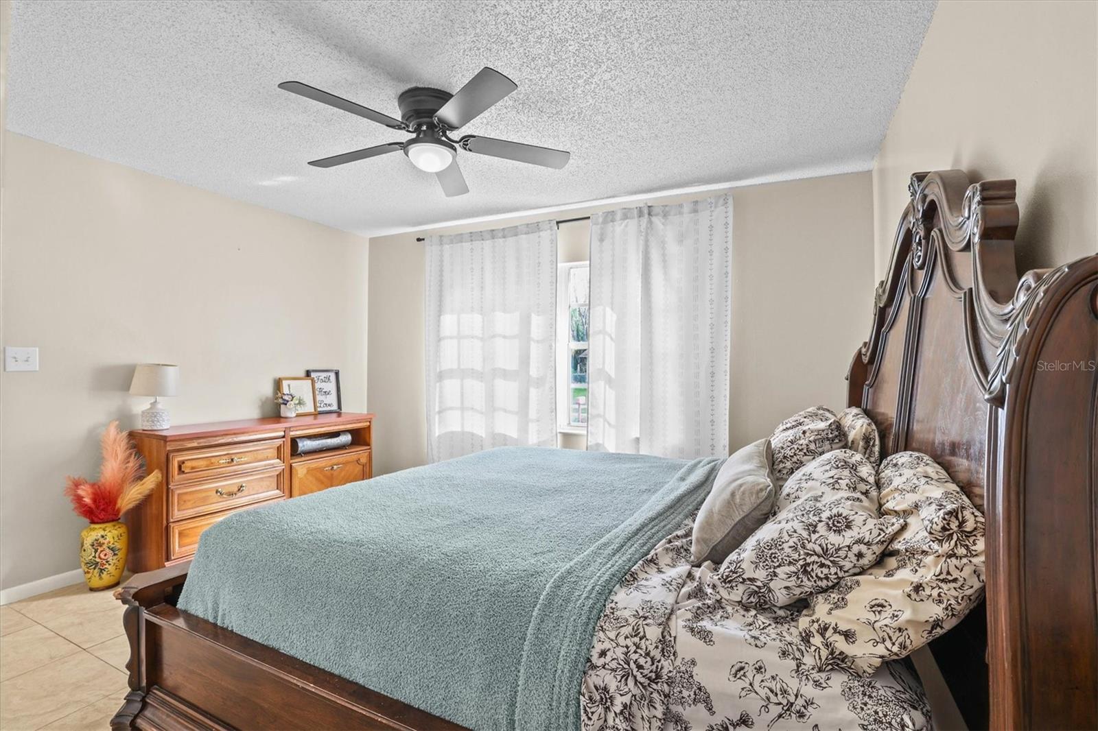 Image 22 of 46 For 1707 Hughes Drive