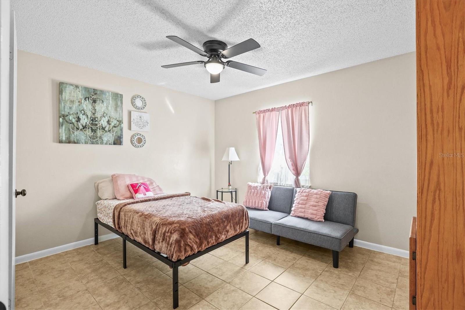 Image 31 of 46 For 1707 Hughes Drive