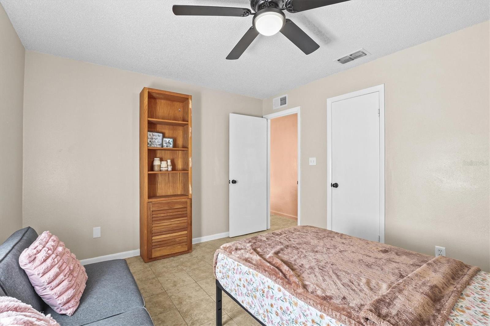 Image 32 of 46 For 1707 Hughes Drive