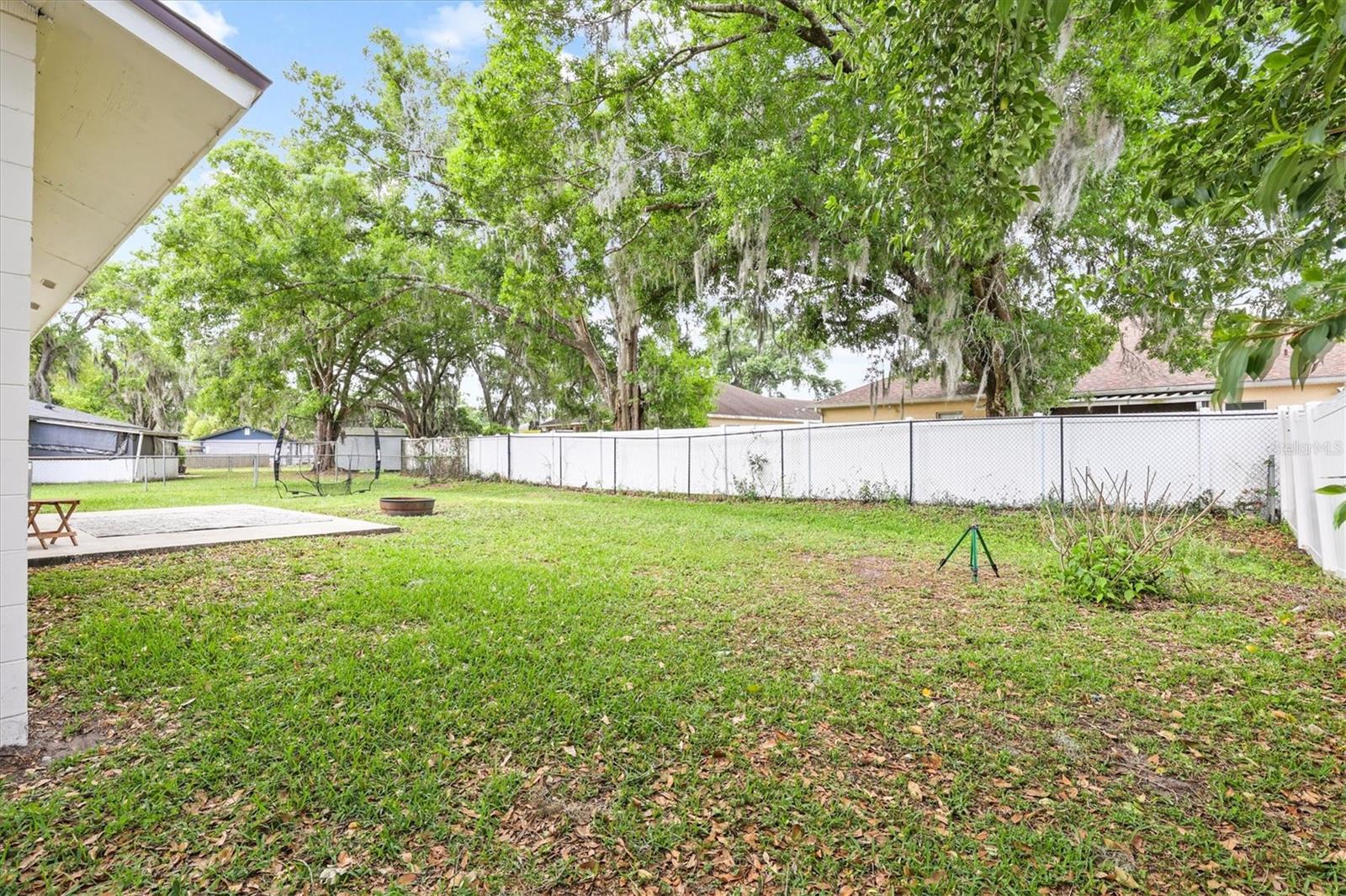 Image 35 of 46 For 1707 Hughes Drive