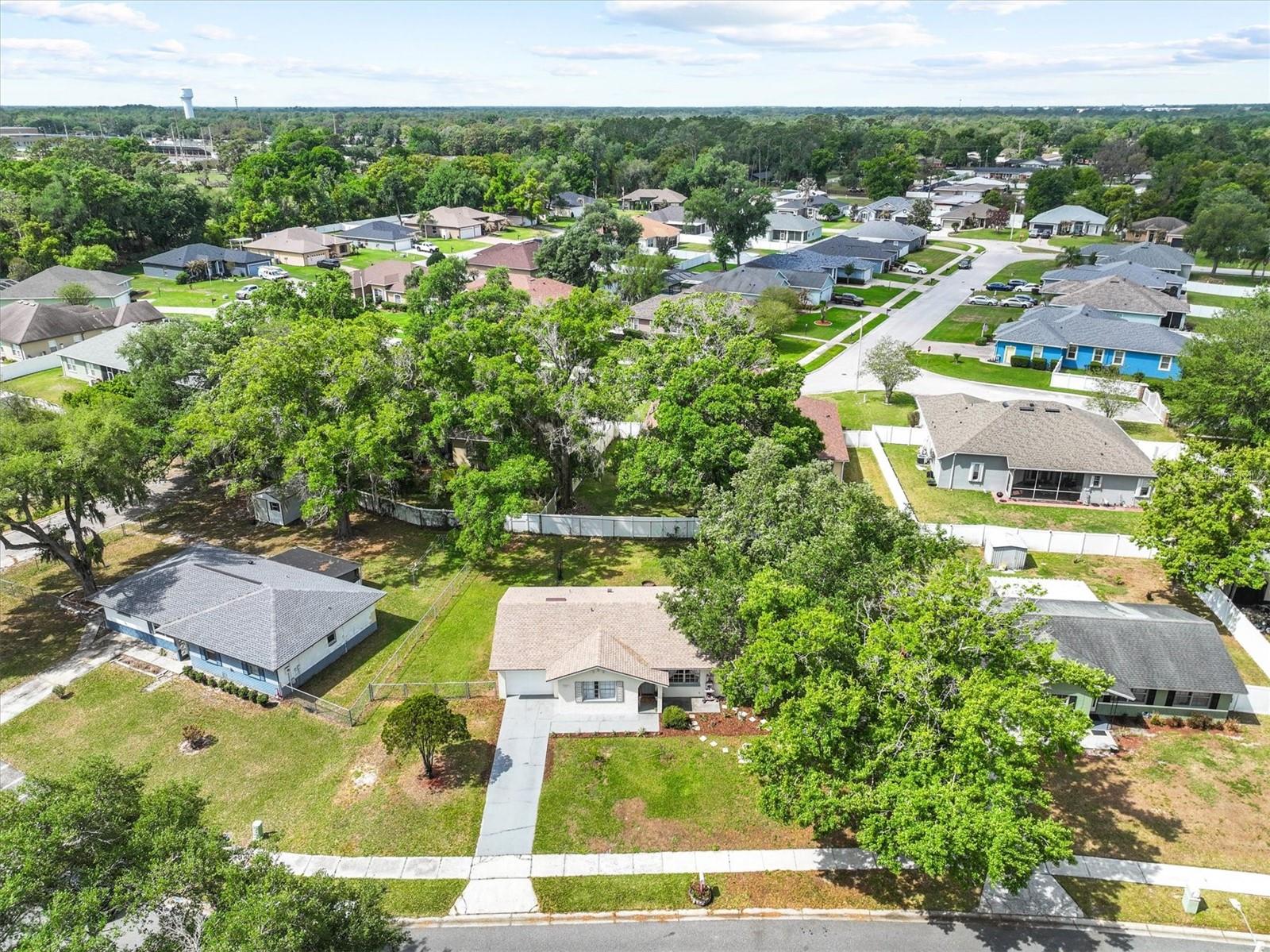 Image 37 of 46 For 1707 Hughes Drive