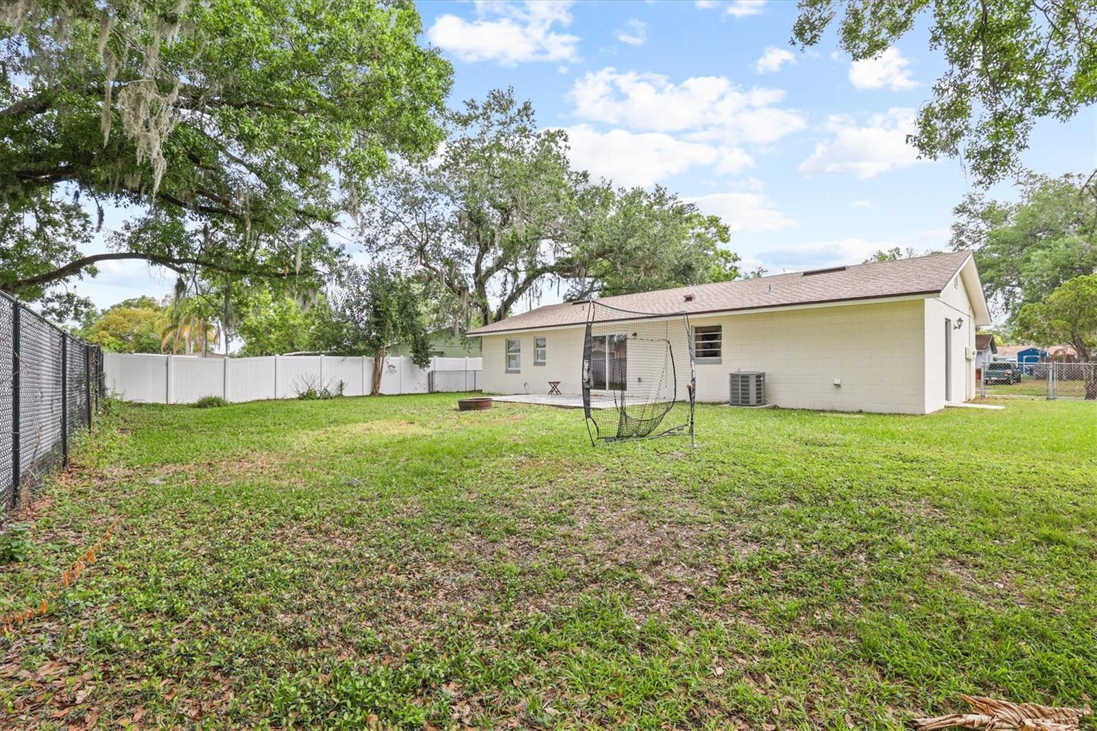 Image 6 of 46 For 1707 Hughes Drive