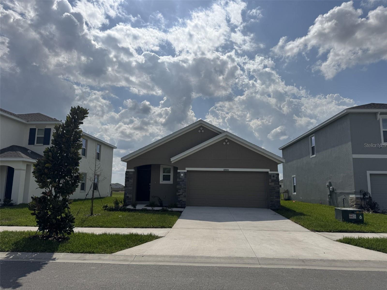 Details for 32909 Osprey Peak Way, SAN ANTONIO, FL 33576