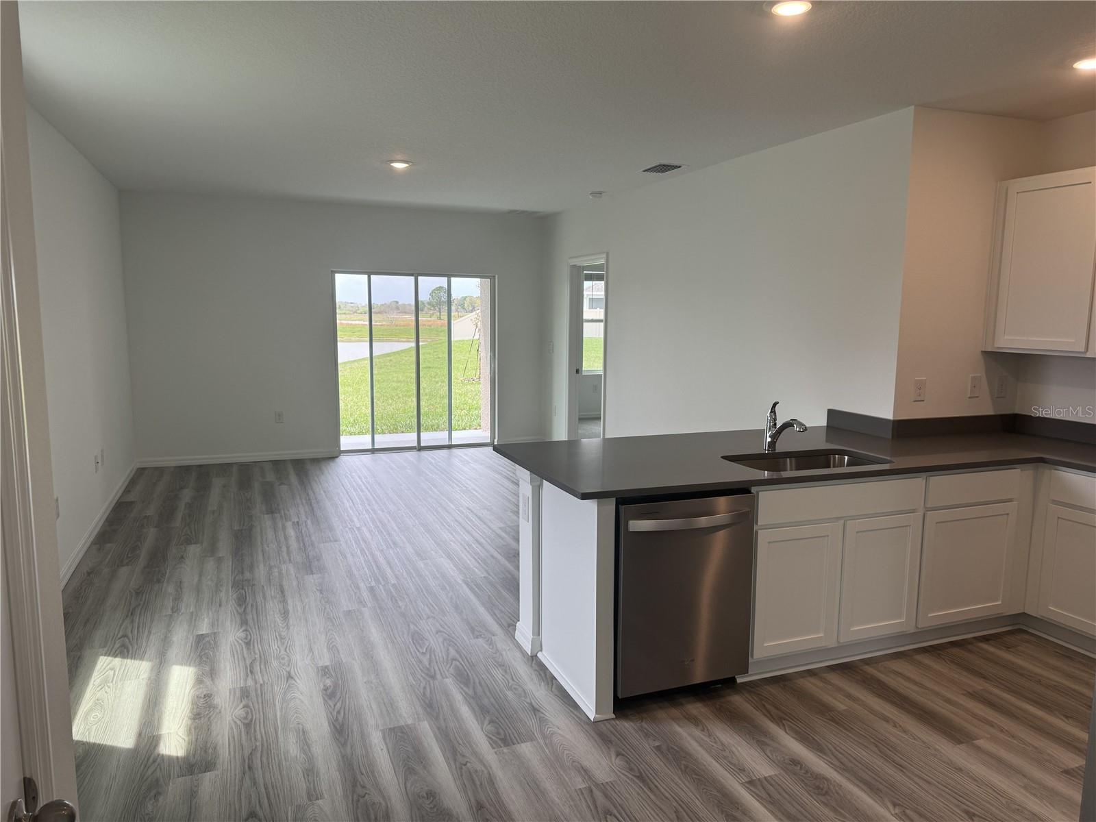 Image 5 of 20 For 32909 Osprey Peak Way