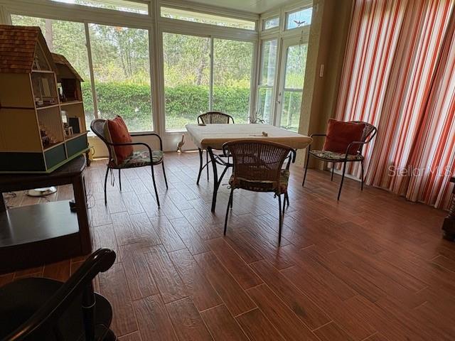 Image 4 of 17 For 2306 Oakley Green Drive 62