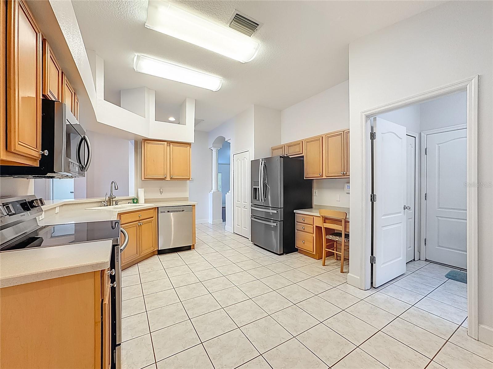 Image 14 of 47 For 9830 White Barn Way