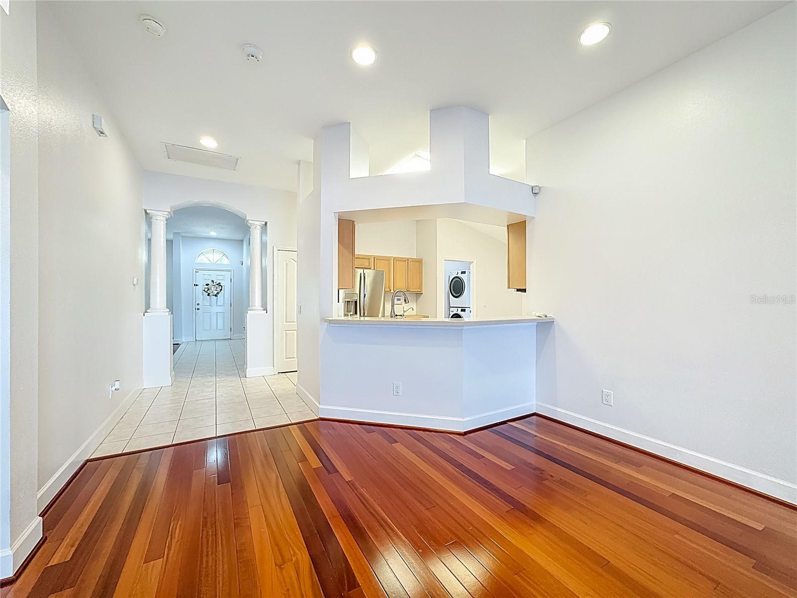 Image 18 of 47 For 9830 White Barn Way