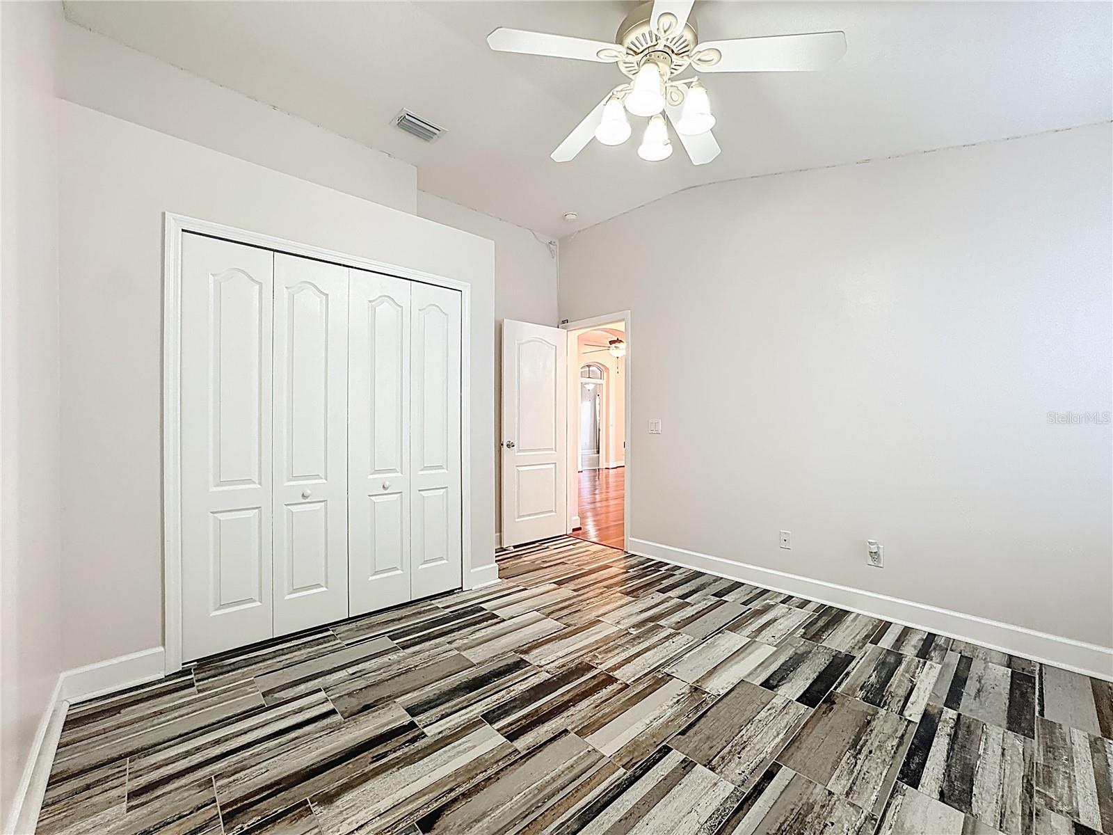 Image 27 of 47 For 9830 White Barn Way