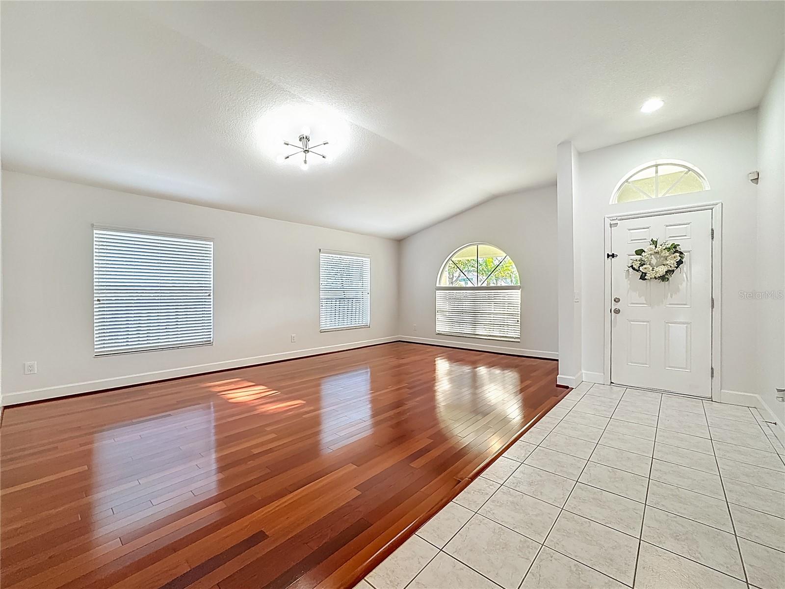 Image 5 of 47 For 9830 White Barn Way