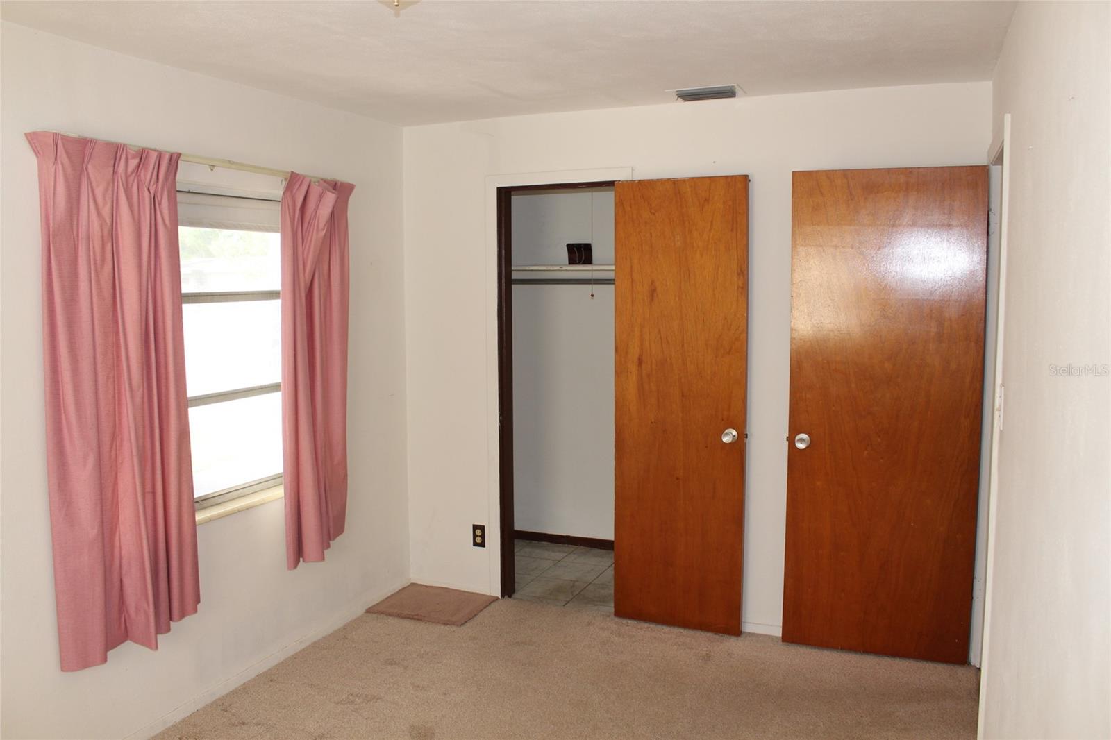 Image 17 of 35 For 5801 82nd Avenue N