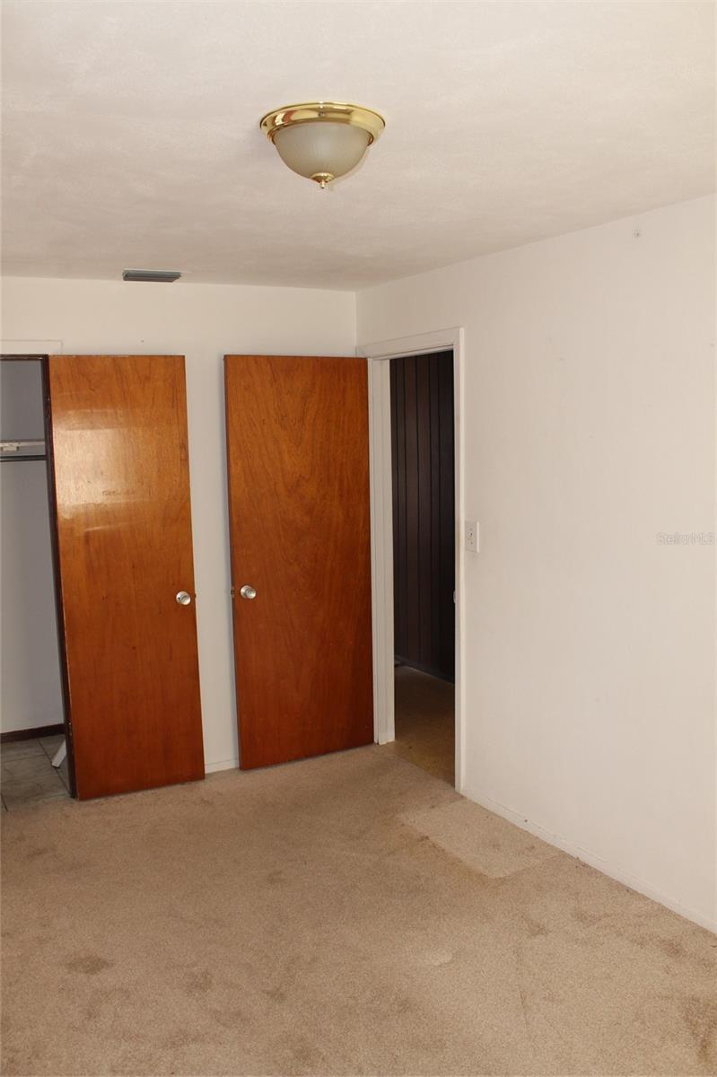 Image 18 of 35 For 5801 82nd Avenue N