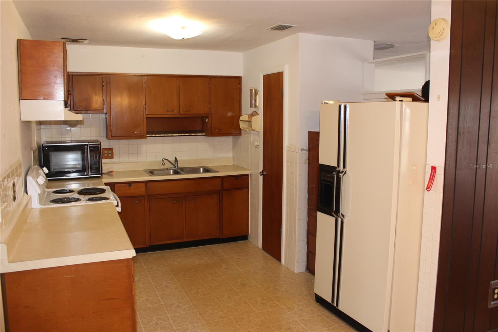 Image 23 of 35 For 5801 82nd Avenue N