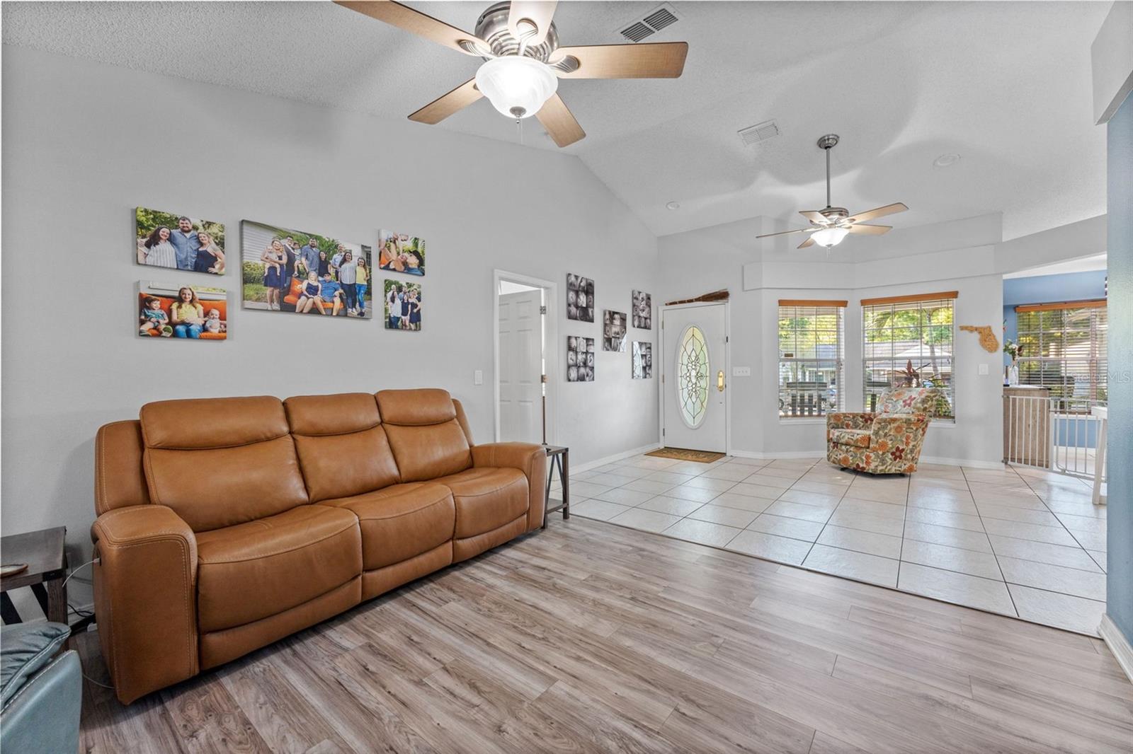 Image 11 of 55 For 956 Edgehill Drive