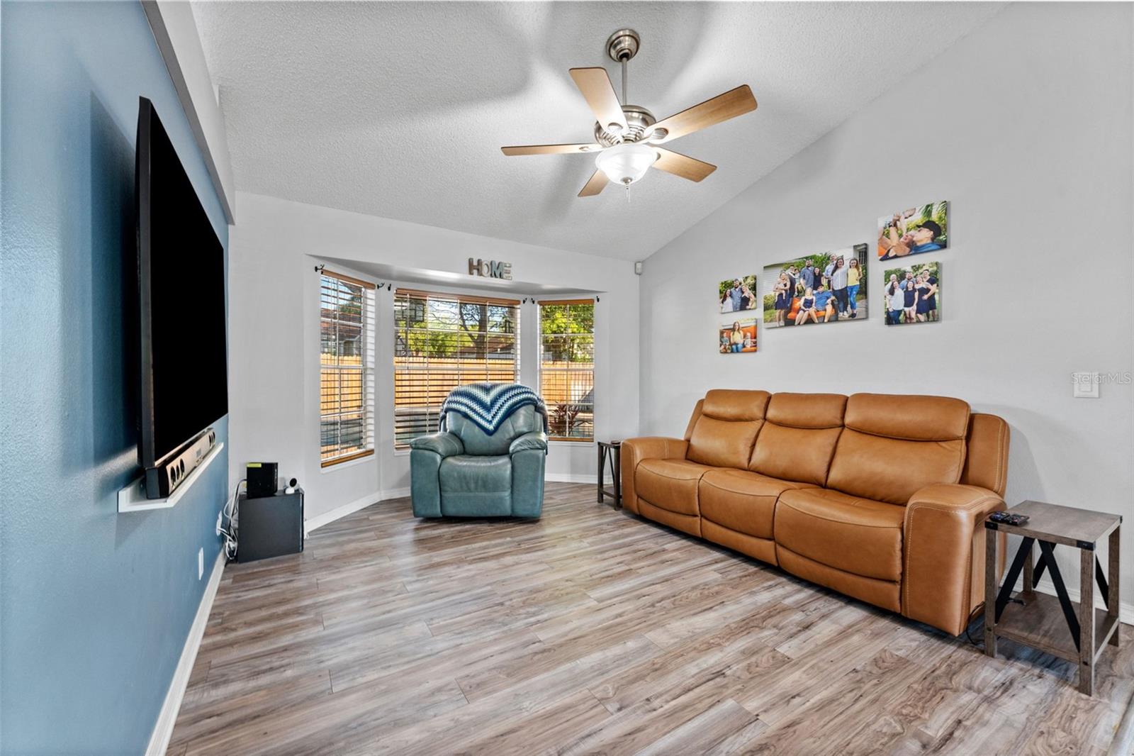 Image 13 of 55 For 956 Edgehill Drive