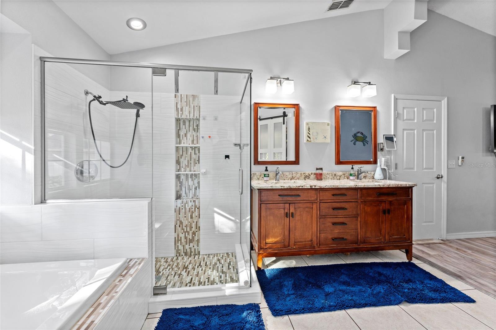 Image 30 of 55 For 956 Edgehill Drive