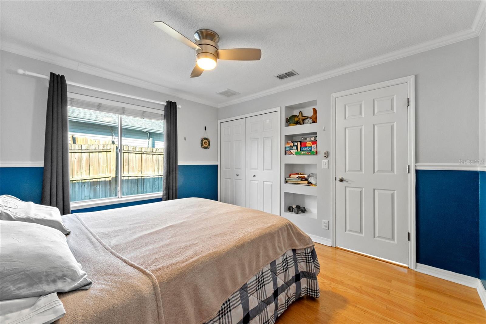 Image 35 of 55 For 956 Edgehill Drive