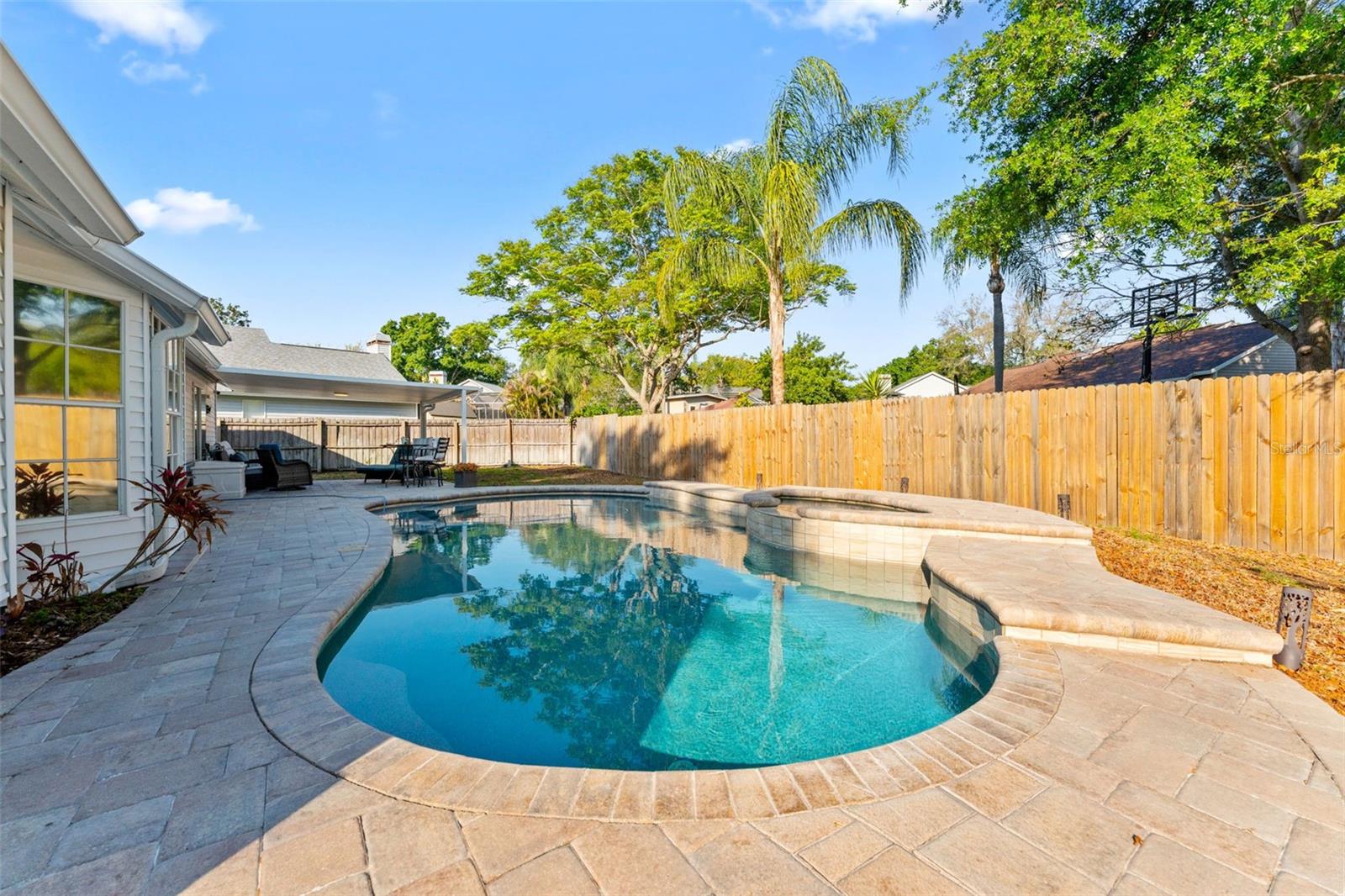 Image 44 of 55 For 956 Edgehill Drive