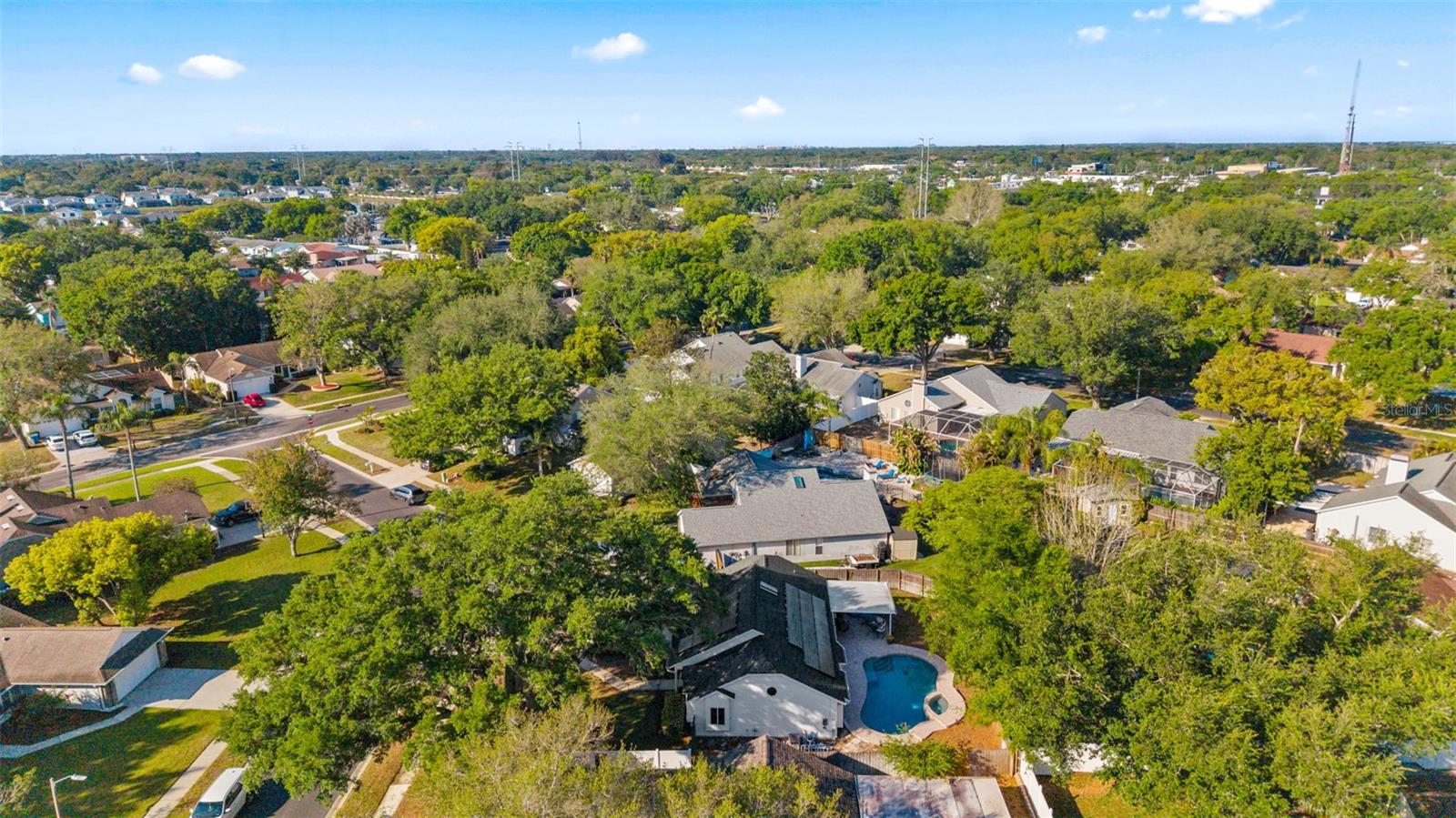 Image 53 of 55 For 956 Edgehill Drive