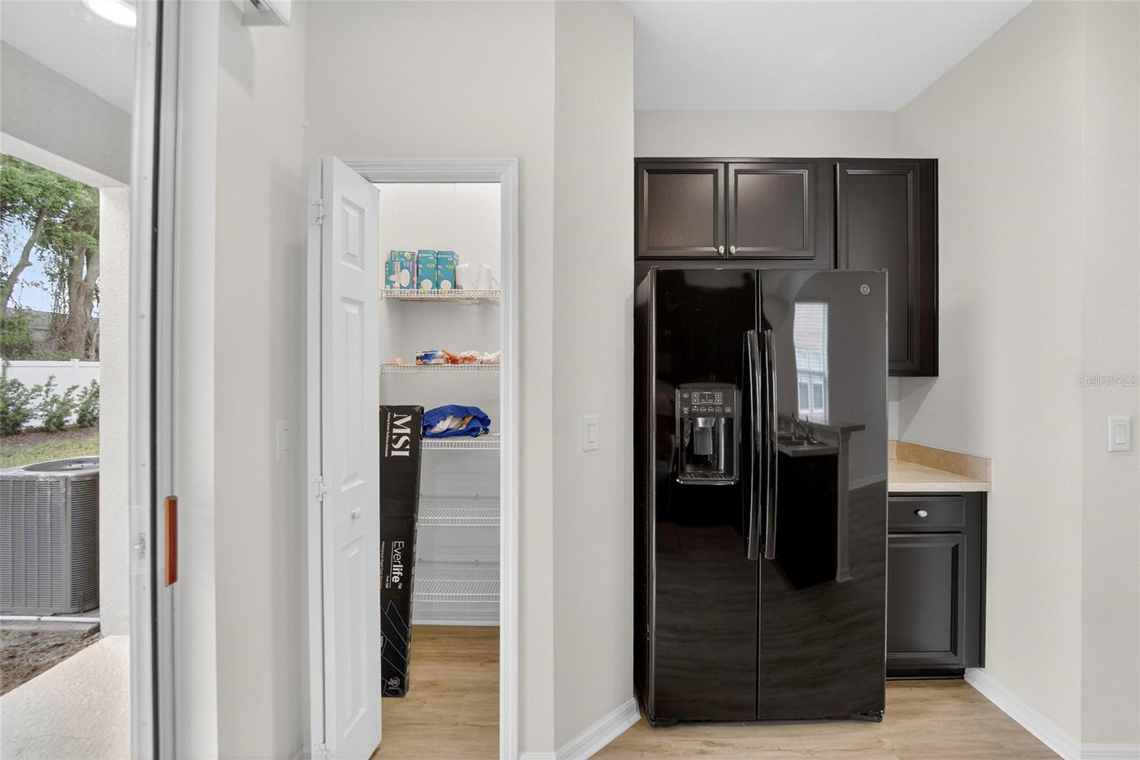 Image 14 of 40 For 8821 Walnut Gable Ct