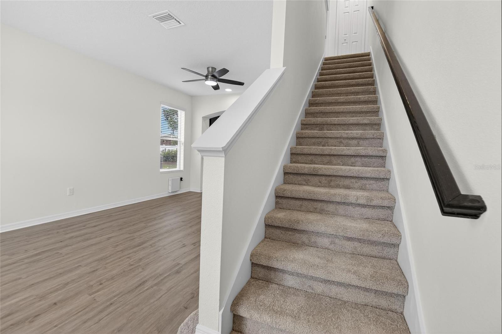 Image 21 of 40 For 8821 Walnut Gable Ct