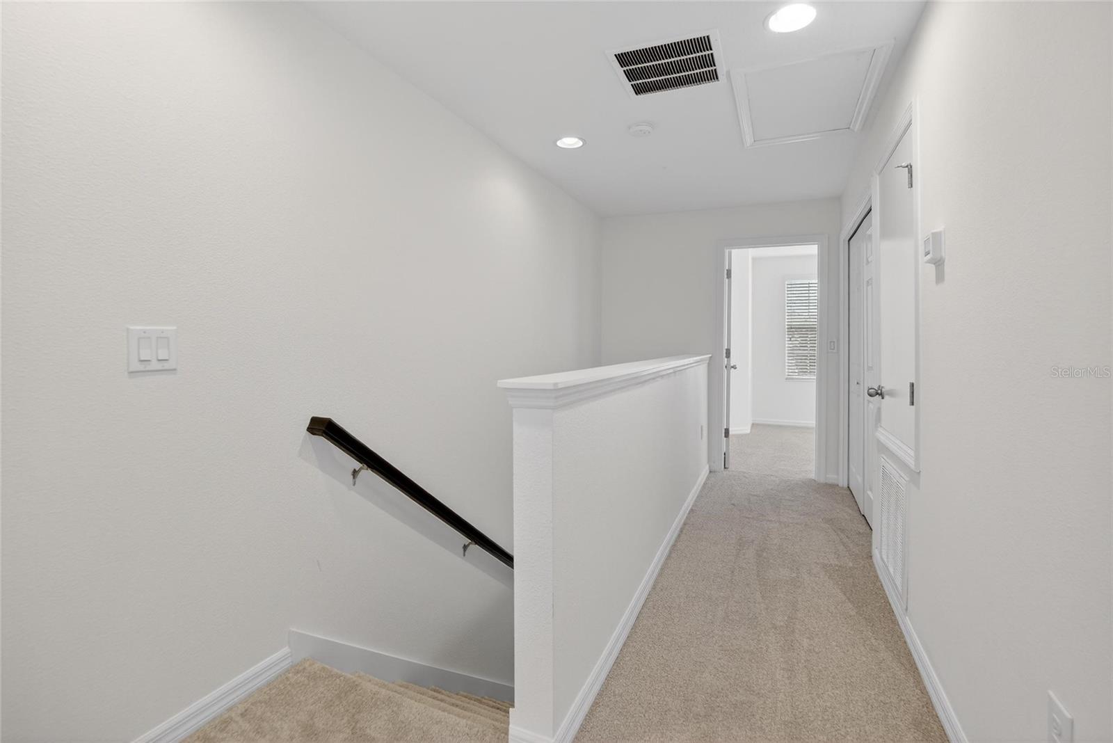 Image 22 of 40 For 8821 Walnut Gable Ct