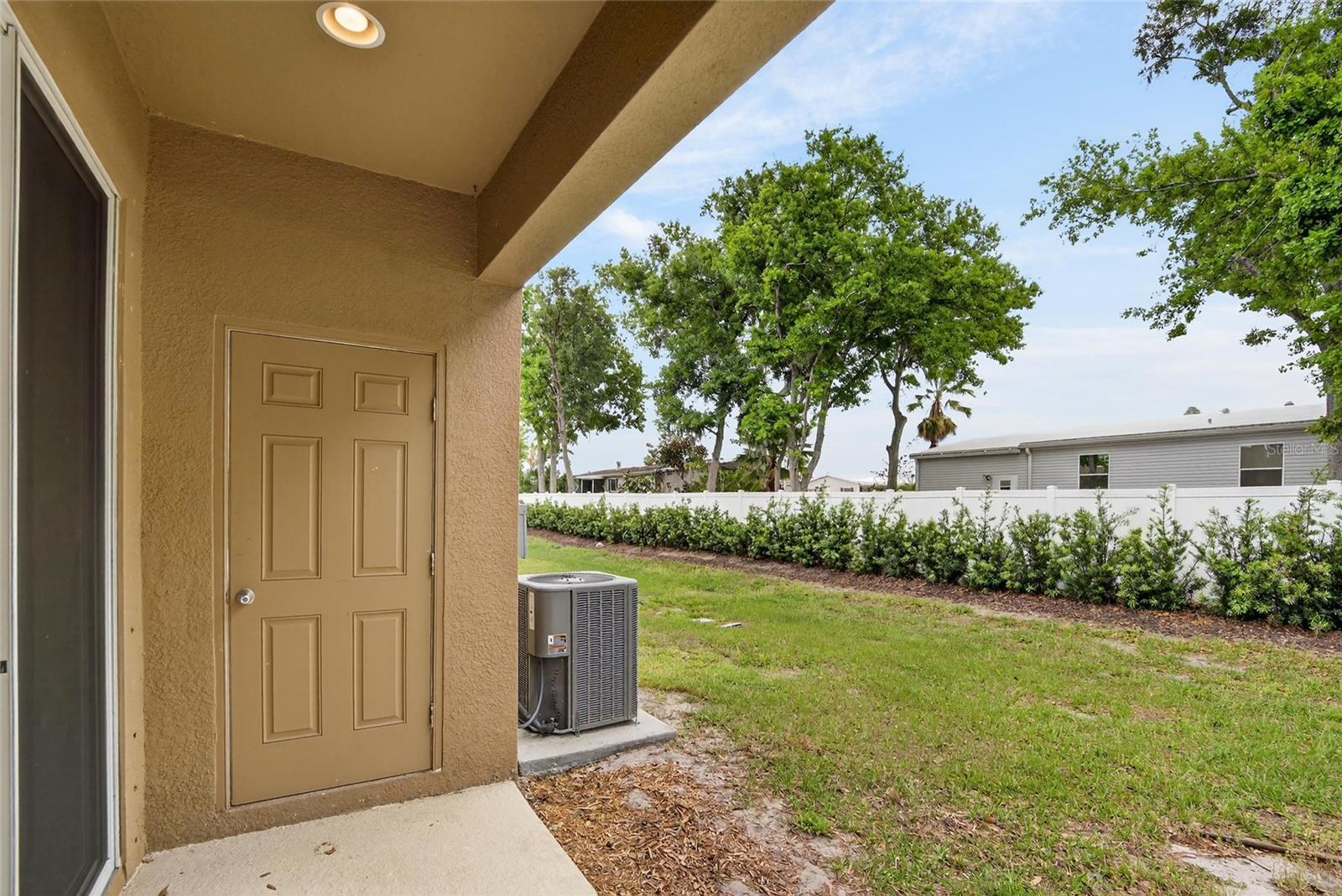 Image 37 of 40 For 8821 Walnut Gable Ct