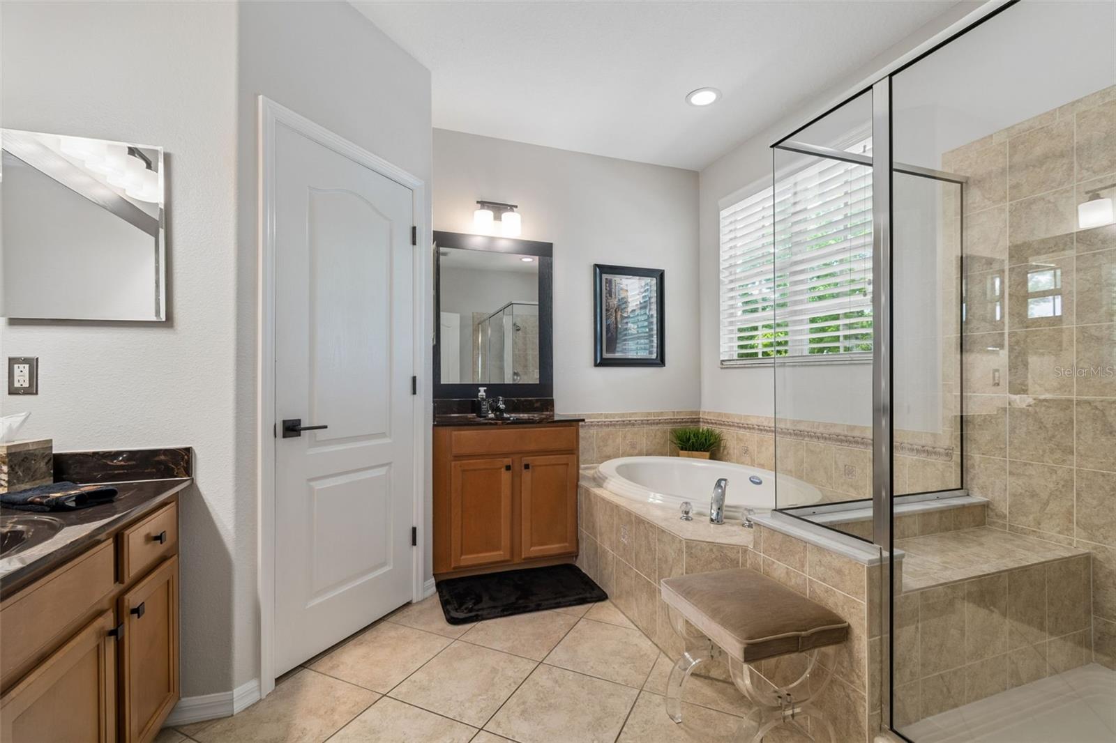 Image 30 of 39 For 14438 Mirabelle Vista Circle