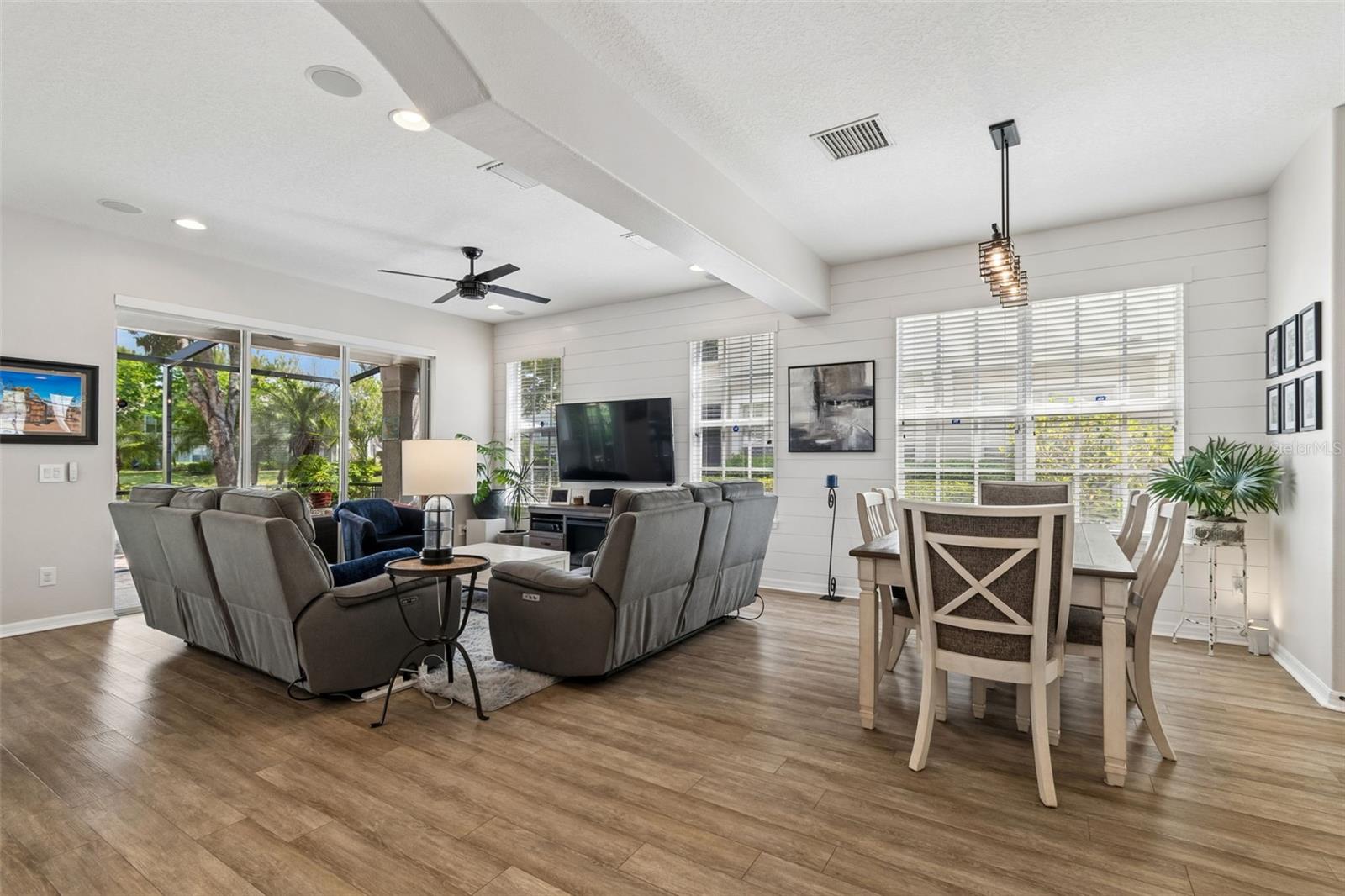 Image 7 of 39 For 14438 Mirabelle Vista Circle