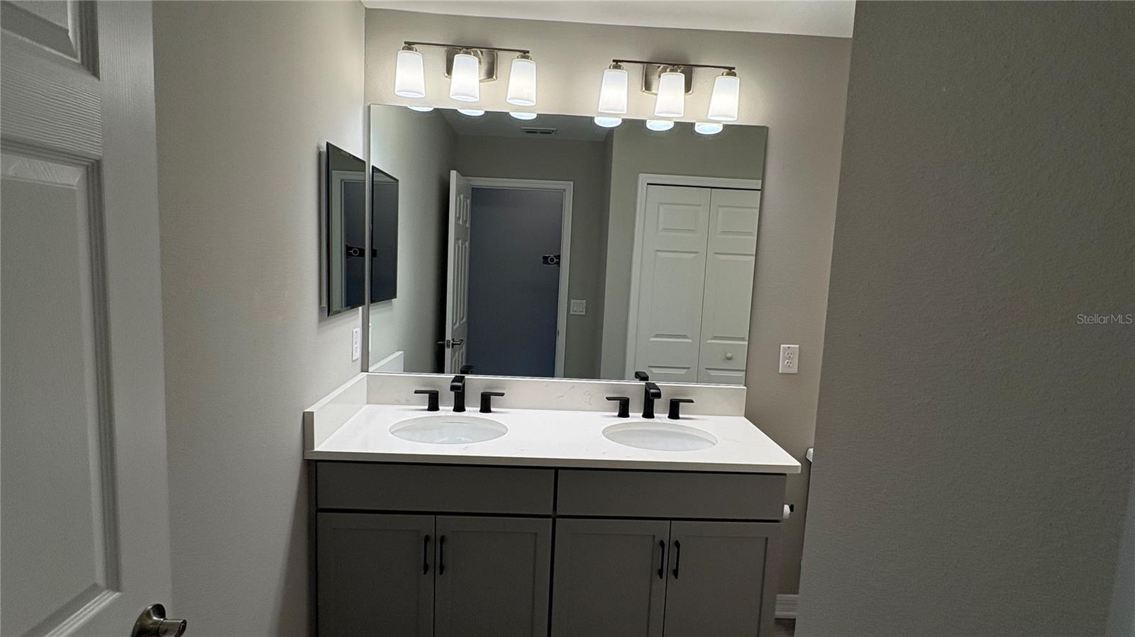 Image 30 of 38 For 2481 Stapleford Pl