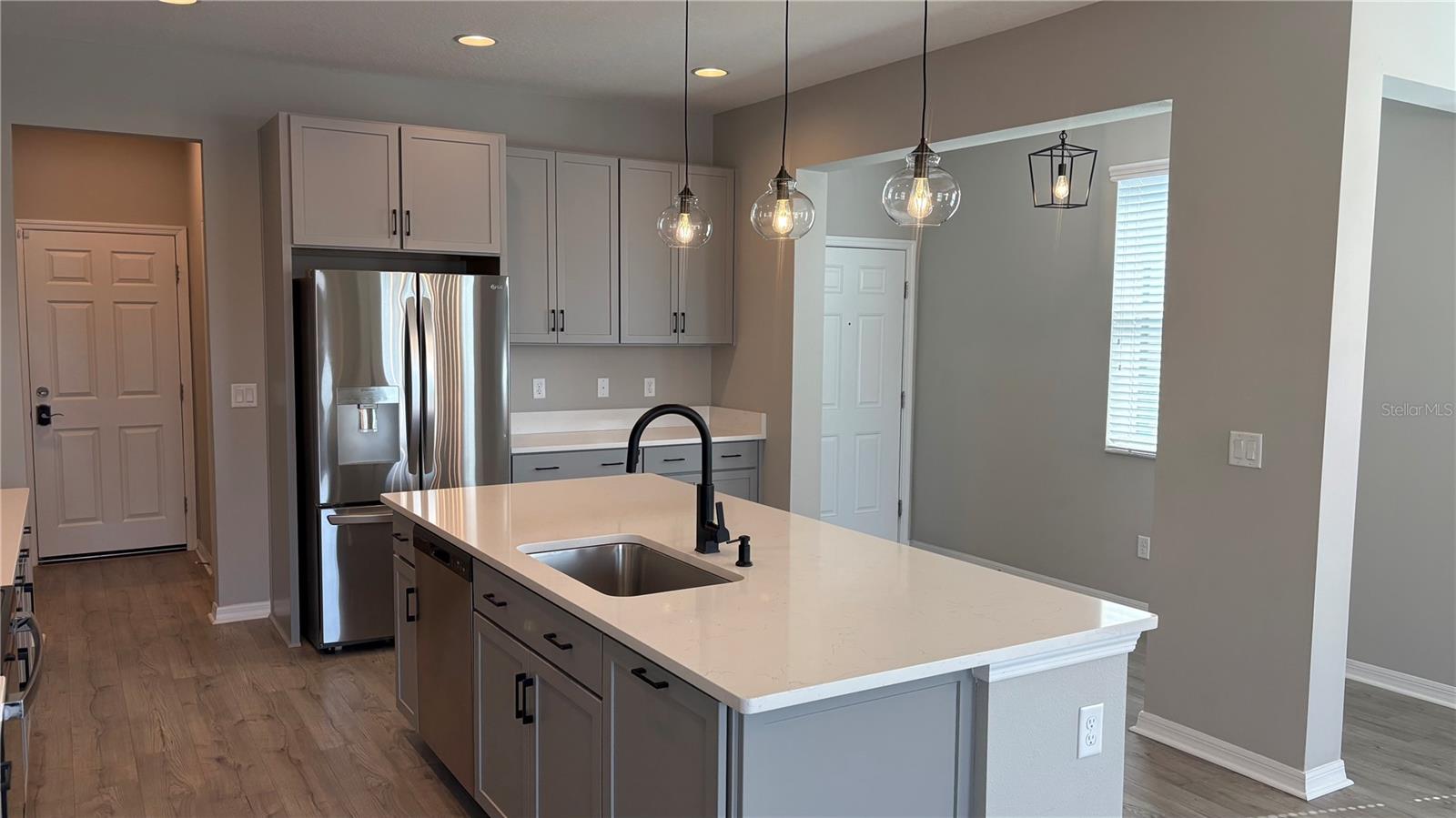 Image 5 of 38 For 2481 Stapleford Pl