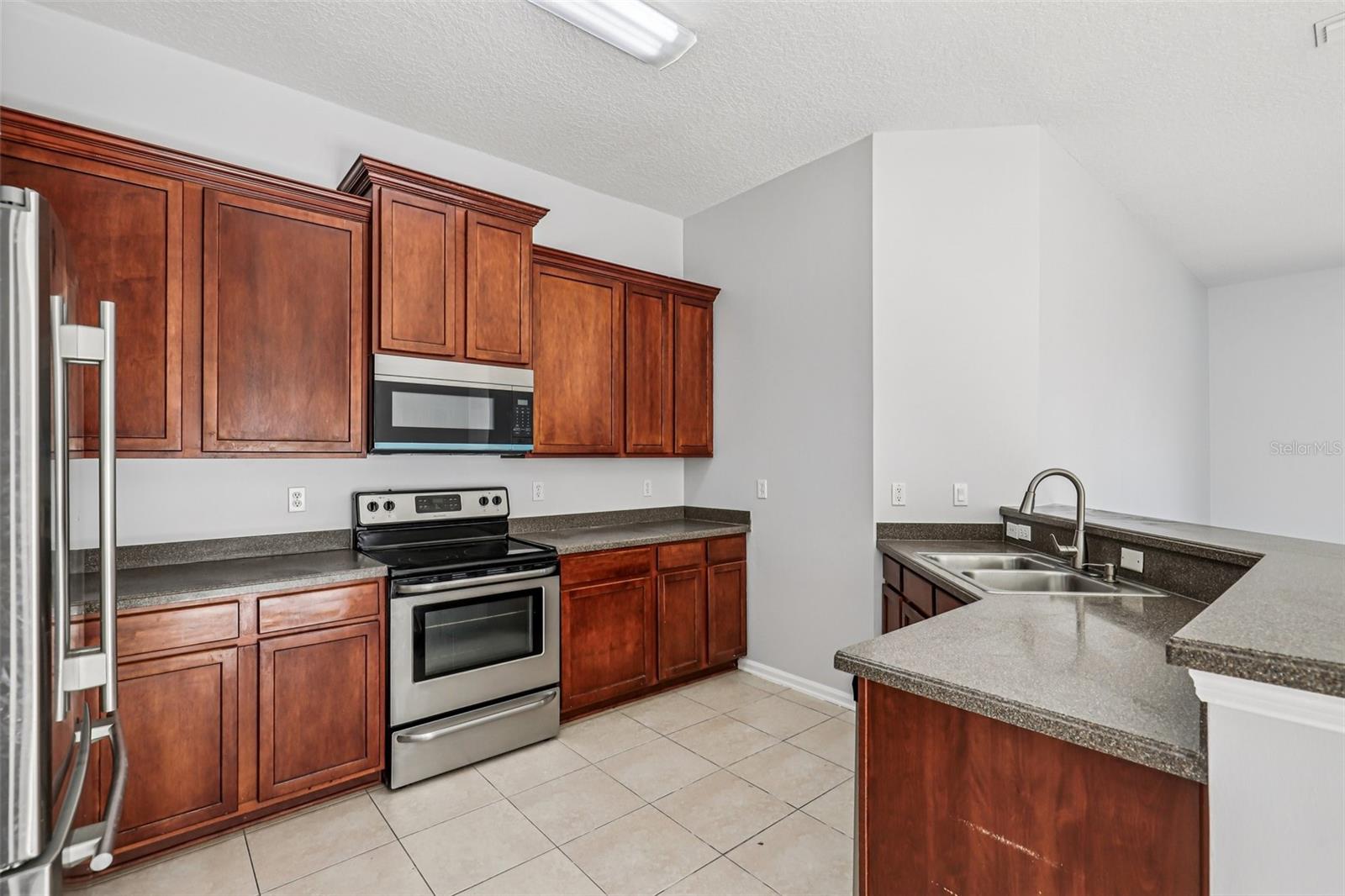 Image 13 of 40 For 5531 Huckleberry Trail S