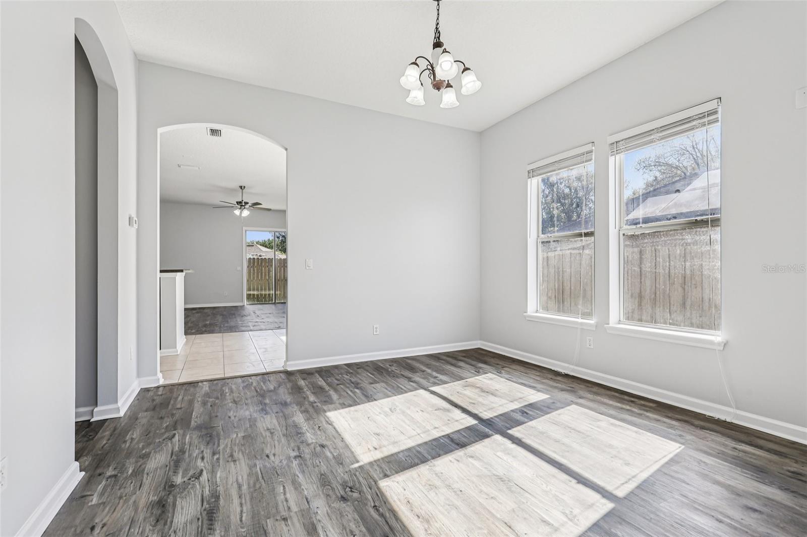 Image 20 of 40 For 5531 Huckleberry Trail S