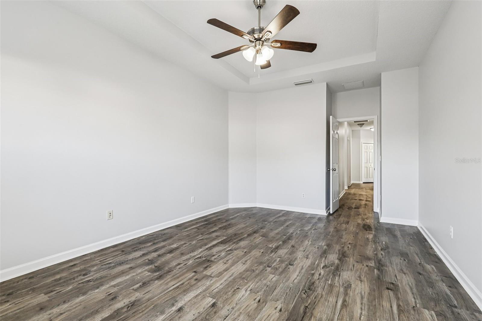 Image 23 of 40 For 5531 Huckleberry Trail S