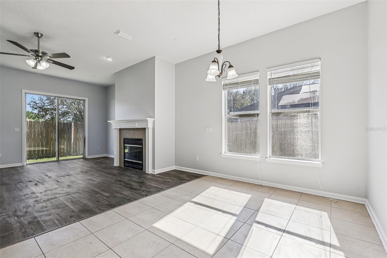 Image 9 of 40 For 5531 Huckleberry Trail S