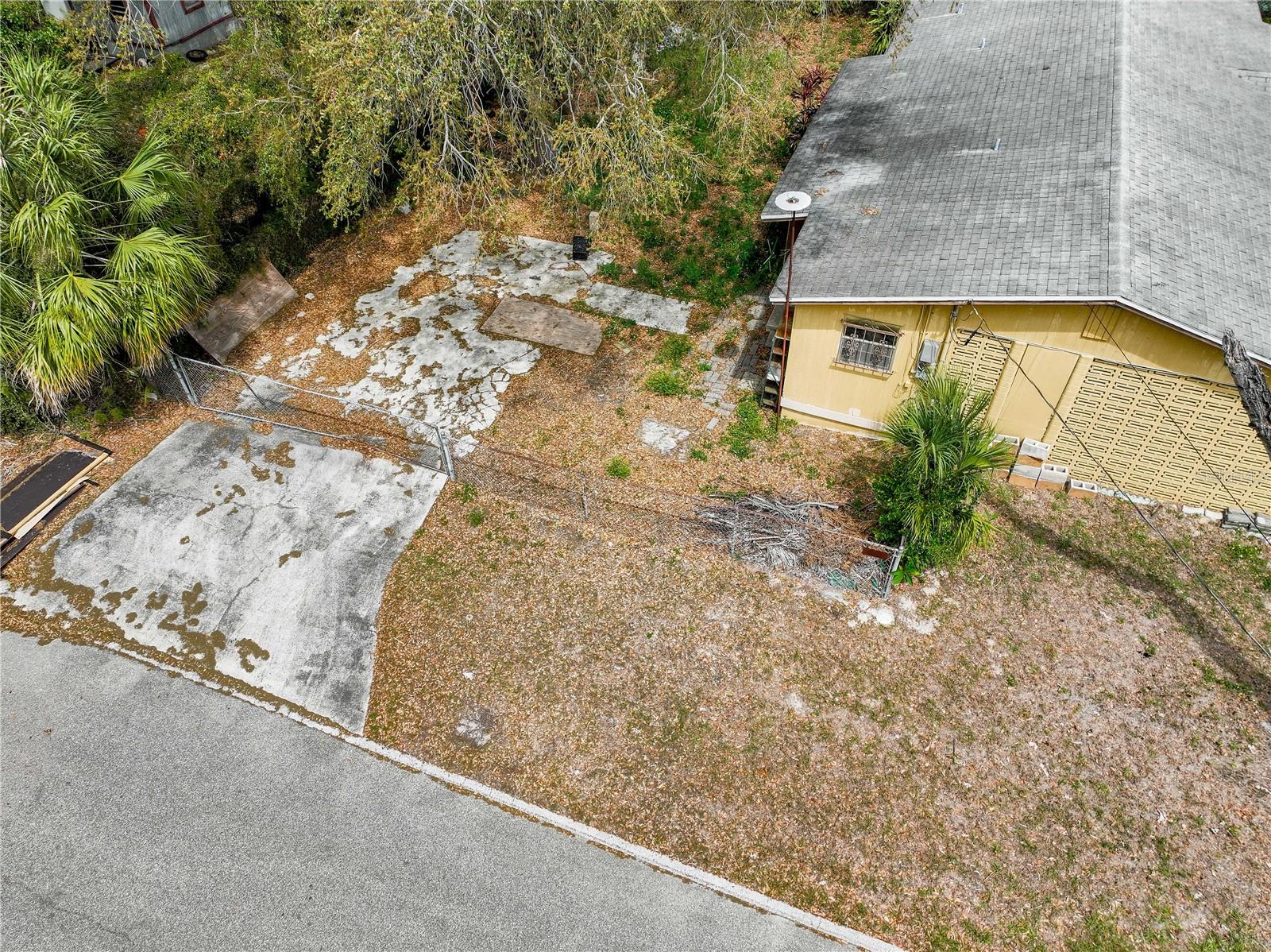 Image 4 of 7 For 2928 Banza Street