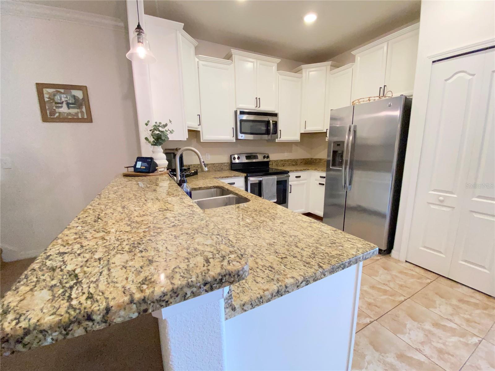 Image 15 of 42 For 12036 Greengate Drive