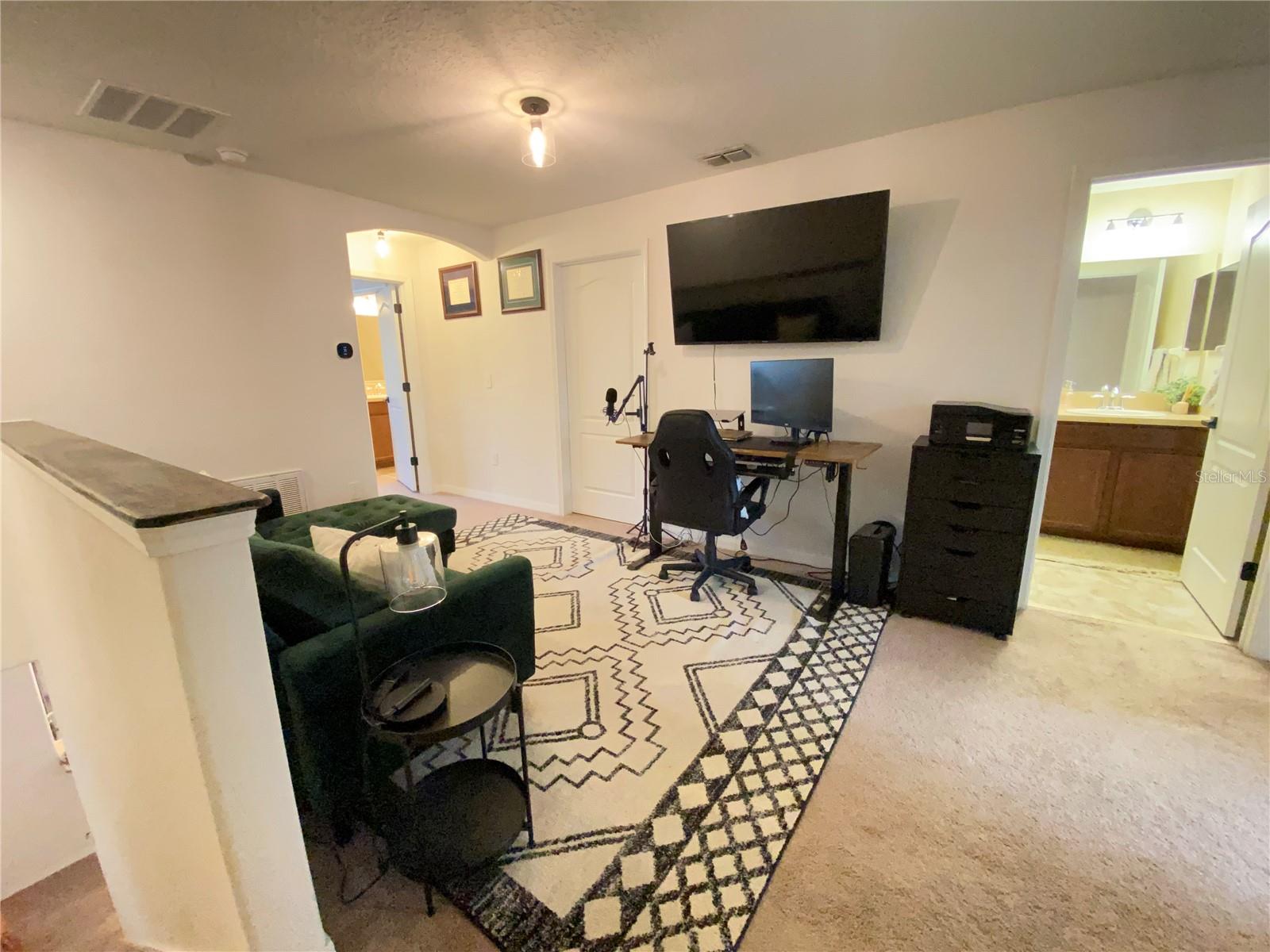 Image 19 of 42 For 12036 Greengate Drive