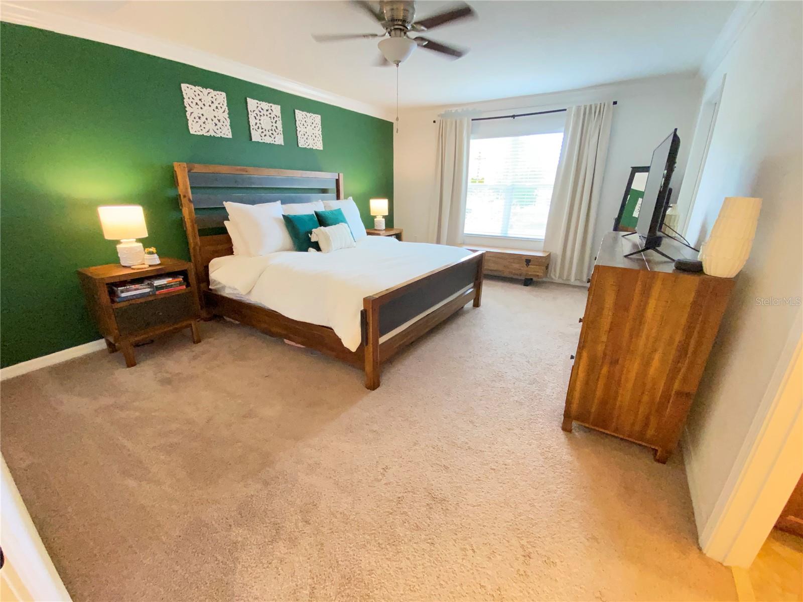 Image 22 of 42 For 12036 Greengate Drive