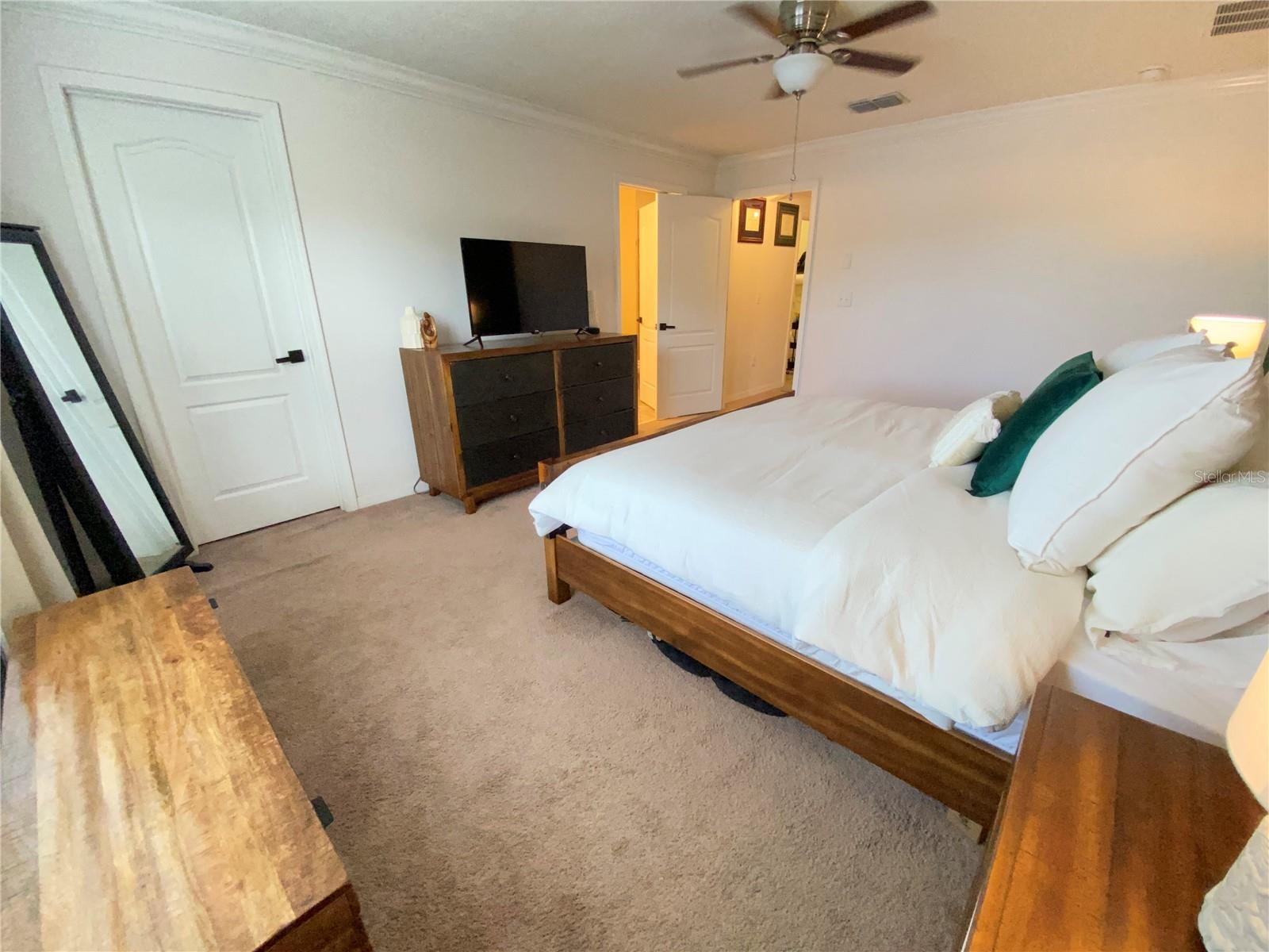 Image 25 of 42 For 12036 Greengate Drive