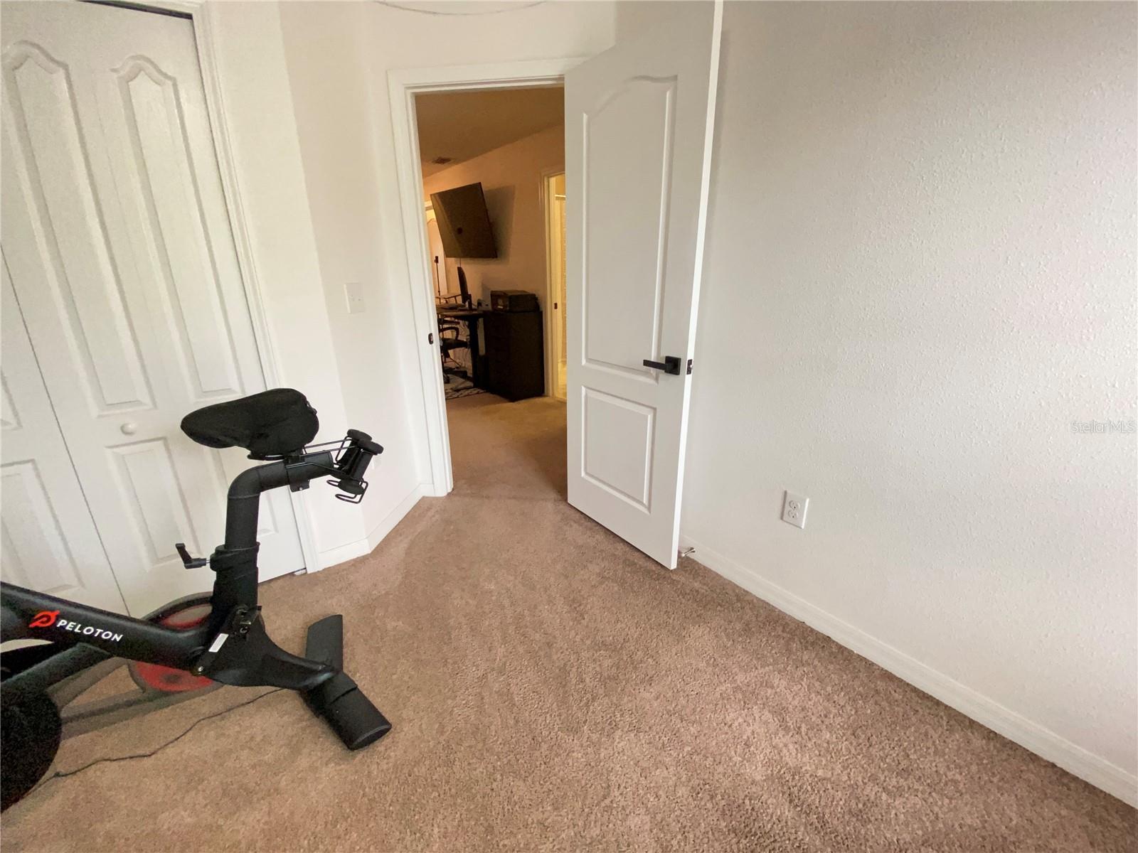 Image 33 of 42 For 12036 Greengate Drive