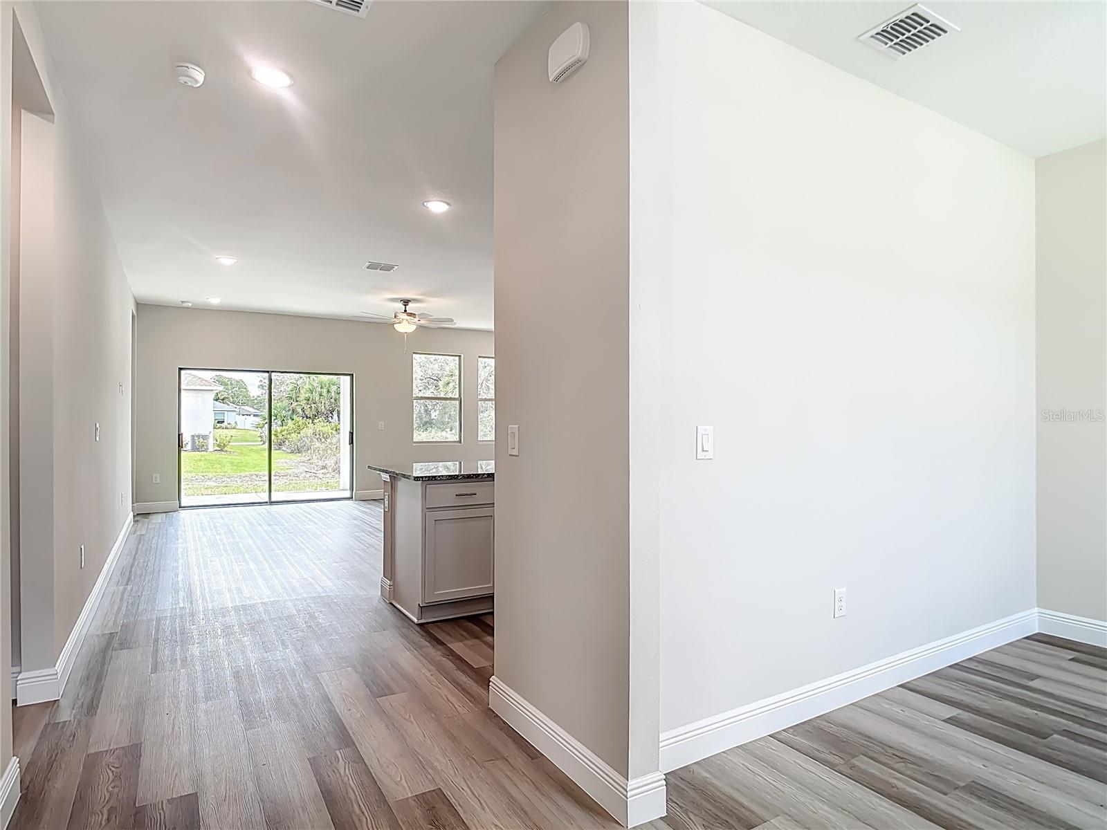 Image 36 of 74 For 5101 San Mateo Drive