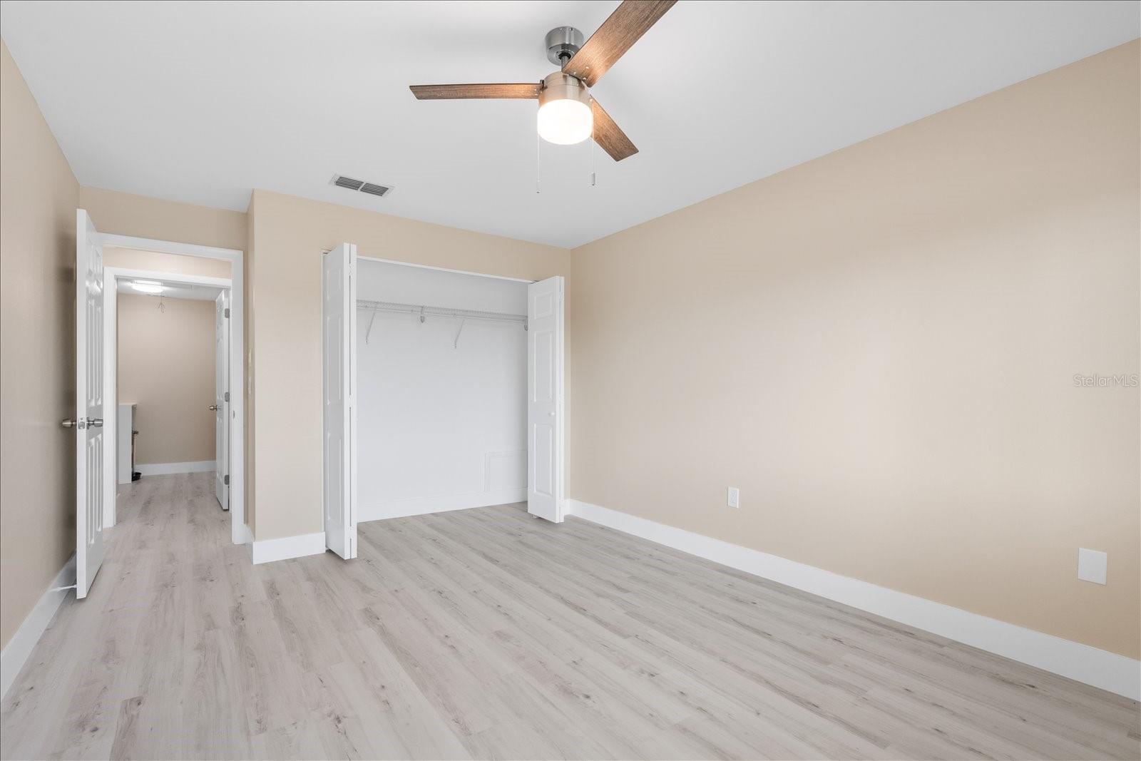 Image 32 of 54 For 19029 Us Highway 19 N 21e