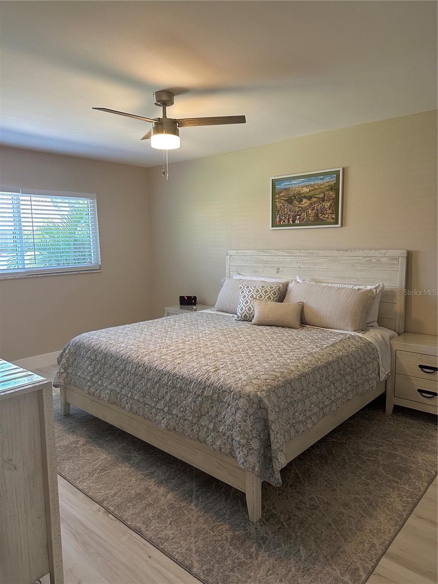 Image 51 of 54 For 19029 Us Highway 19 N 21e