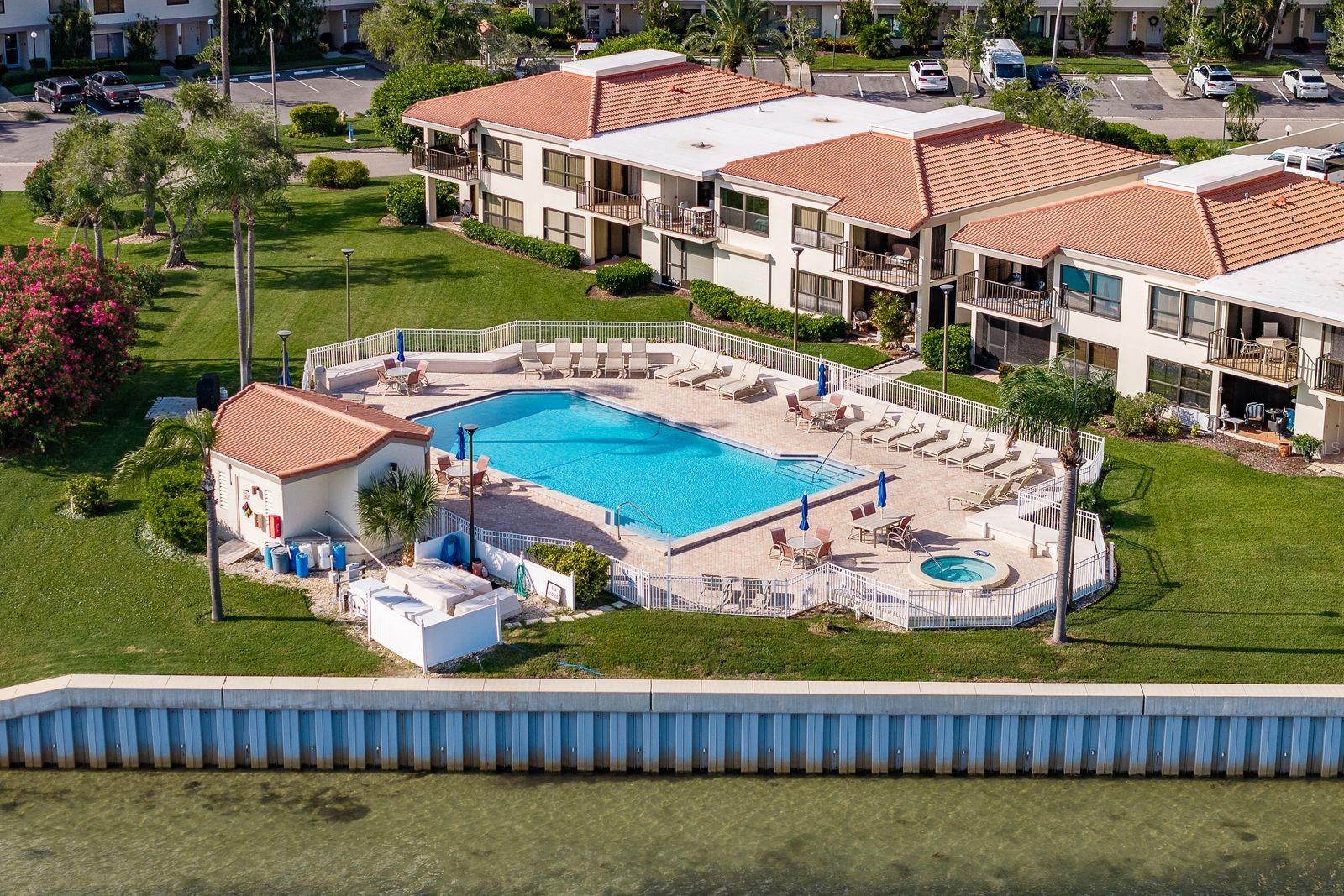 Listing photo id 41 for 6287 Bahia Del Mar Circle 1202